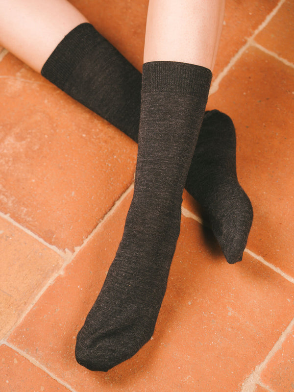 Pétrone chaussettes laine mérinos gris anthracite femme