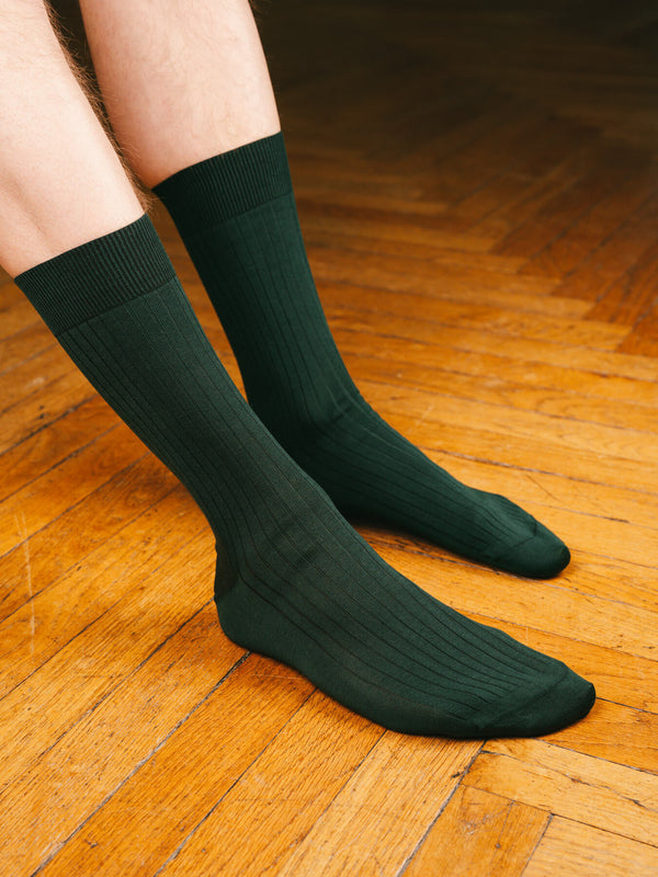 Pétrone chaussettes côtelées mi-mollet en fil d'Ecosse italien vert bouteille hommes