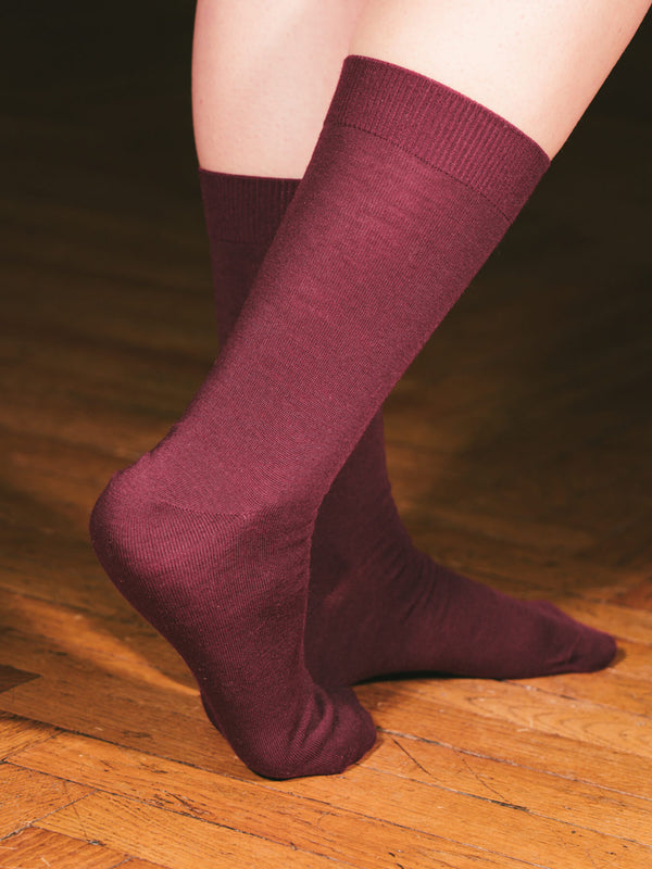 Pétrone chaussettes laine mérinos bordeaux foncé femme