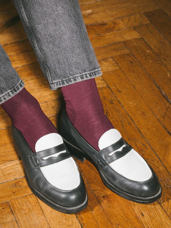 Pétrone chaussettes laine mérinos bordeaux foncé femme