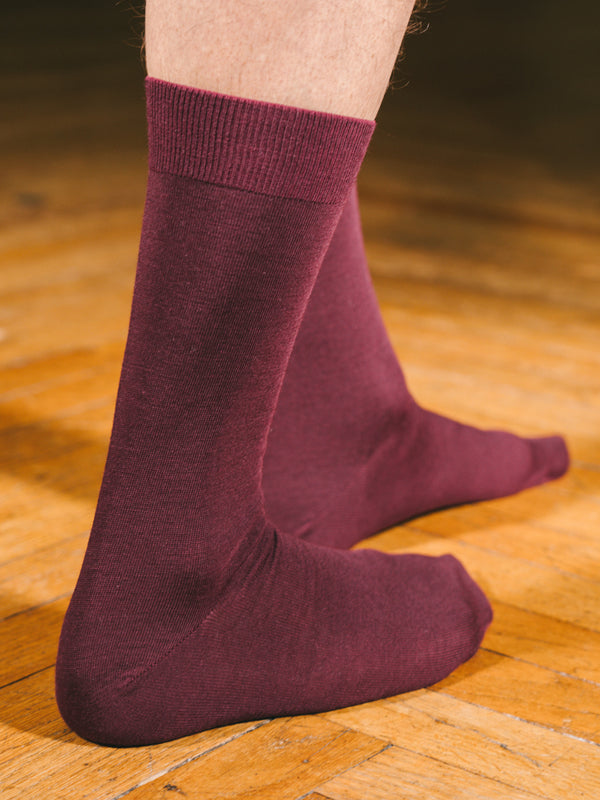 Pétrone chaussettes laine mérinos bordeaux foncé homme