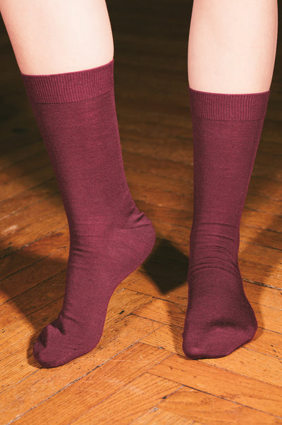 Pétrone chaussettes laine mérinos bordeaux foncé homme vignette