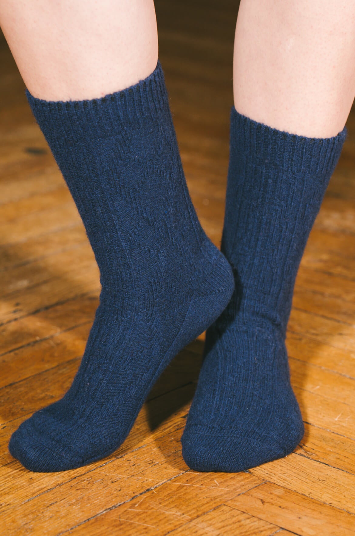 Pétrone chaussettes chaudes maille laine mérinos bleu marine femme vignette